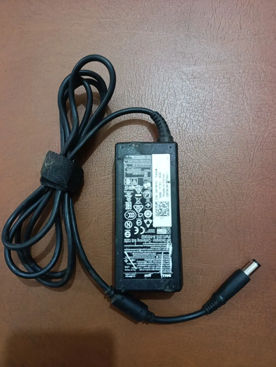 Original Dell 65W AC Power Adapter (Thick Pin 7.4mm, Compact Size)